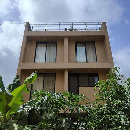 לונבלה Rising Dust Villa מראה חיצוני תמונה