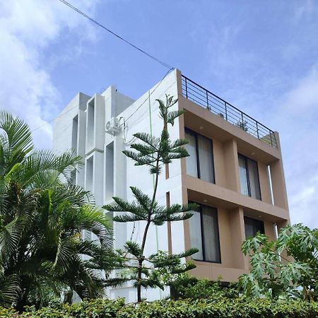 לונבלה Rising Dust Villa מראה חיצוני תמונה